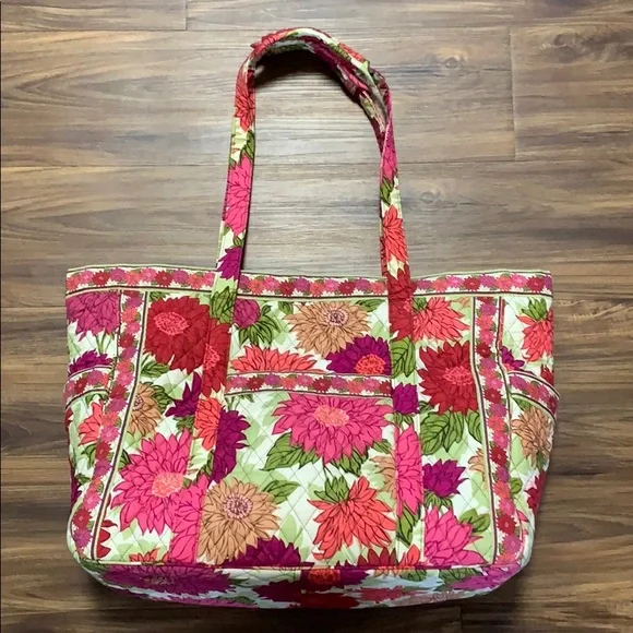 COPY - New Vera Bradley tote bag Large - Picture 1 of 5